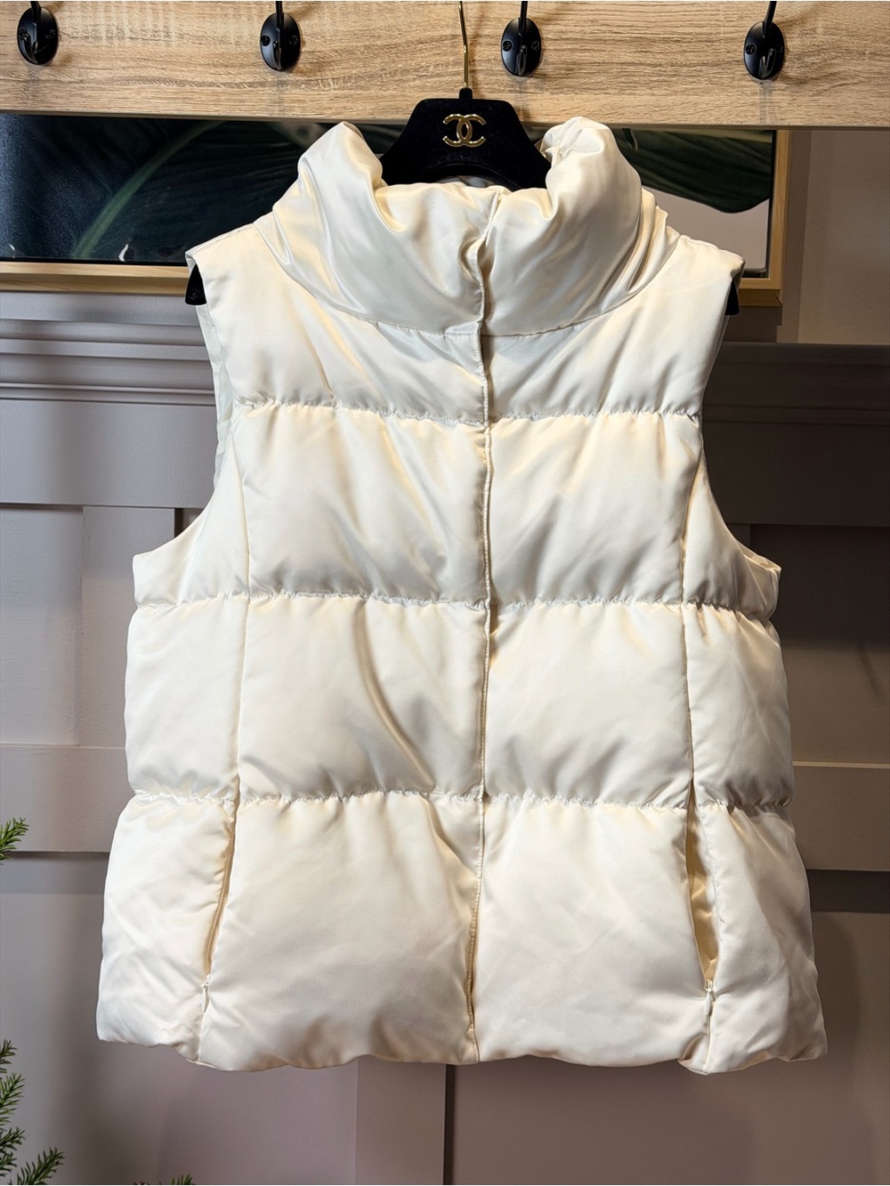 Joe Fresh Womens Puffer Vest Down Filled Cream Collared Size L